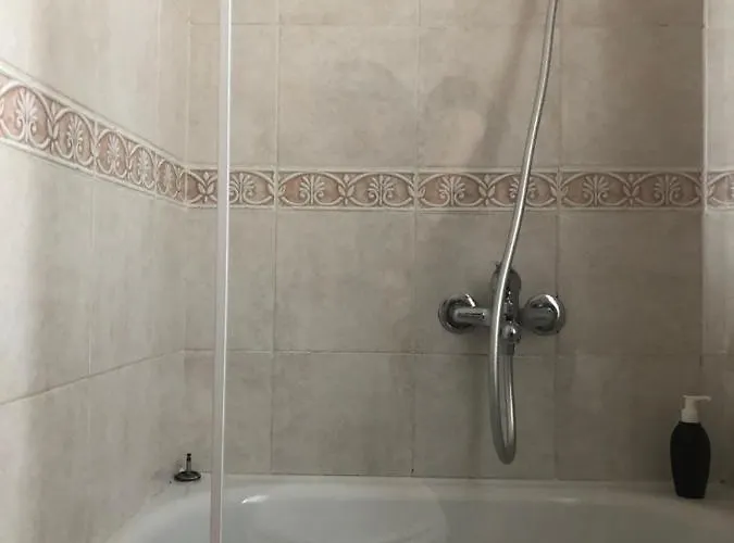 A.b Battistini Short Let's Rom
